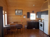 cabin-four-dinning